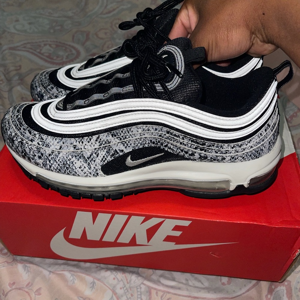 Nike Air Max 97